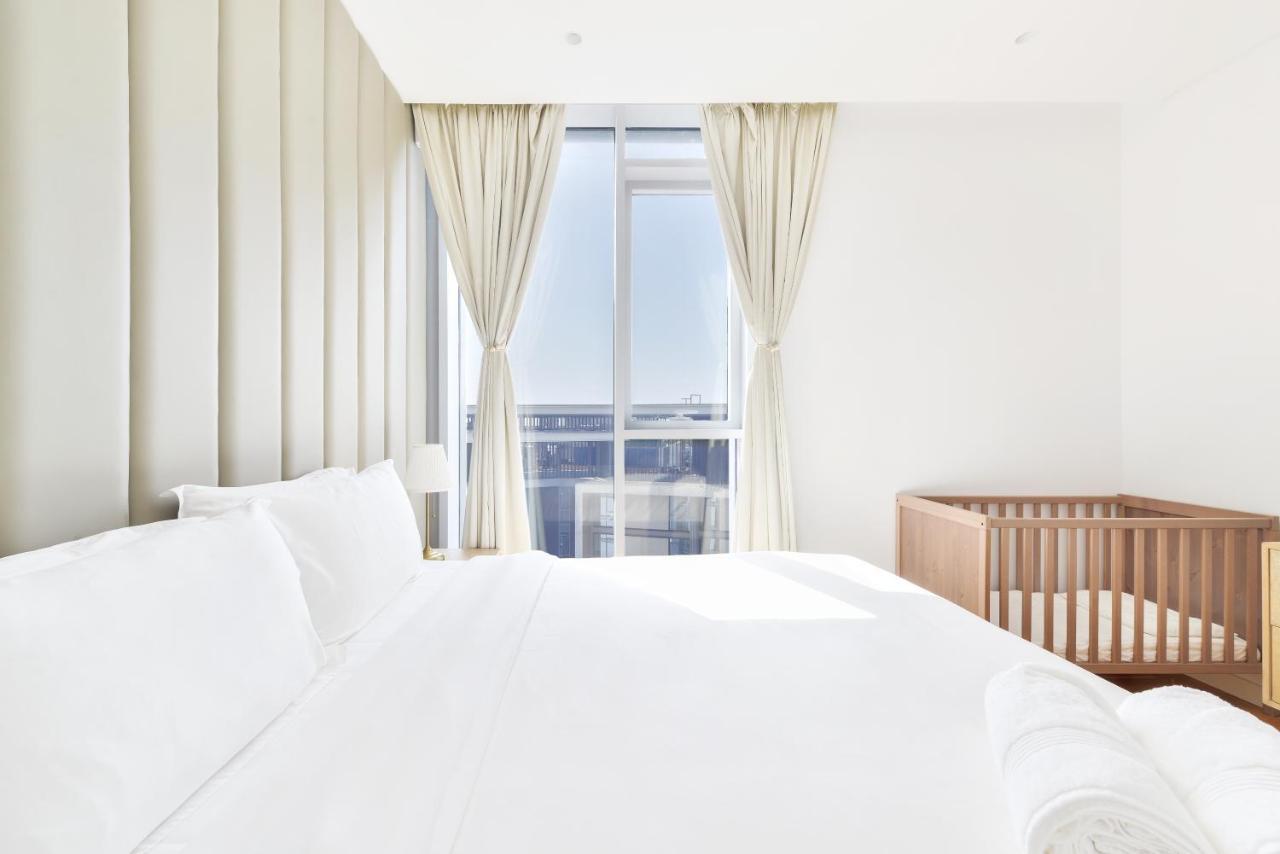 Premium 2+ 1 Bedroom Condo In The Heart Of Bluewaters Island Dubái Exterior foto